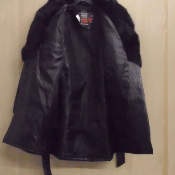 Leather coat - Picture 3 of 7